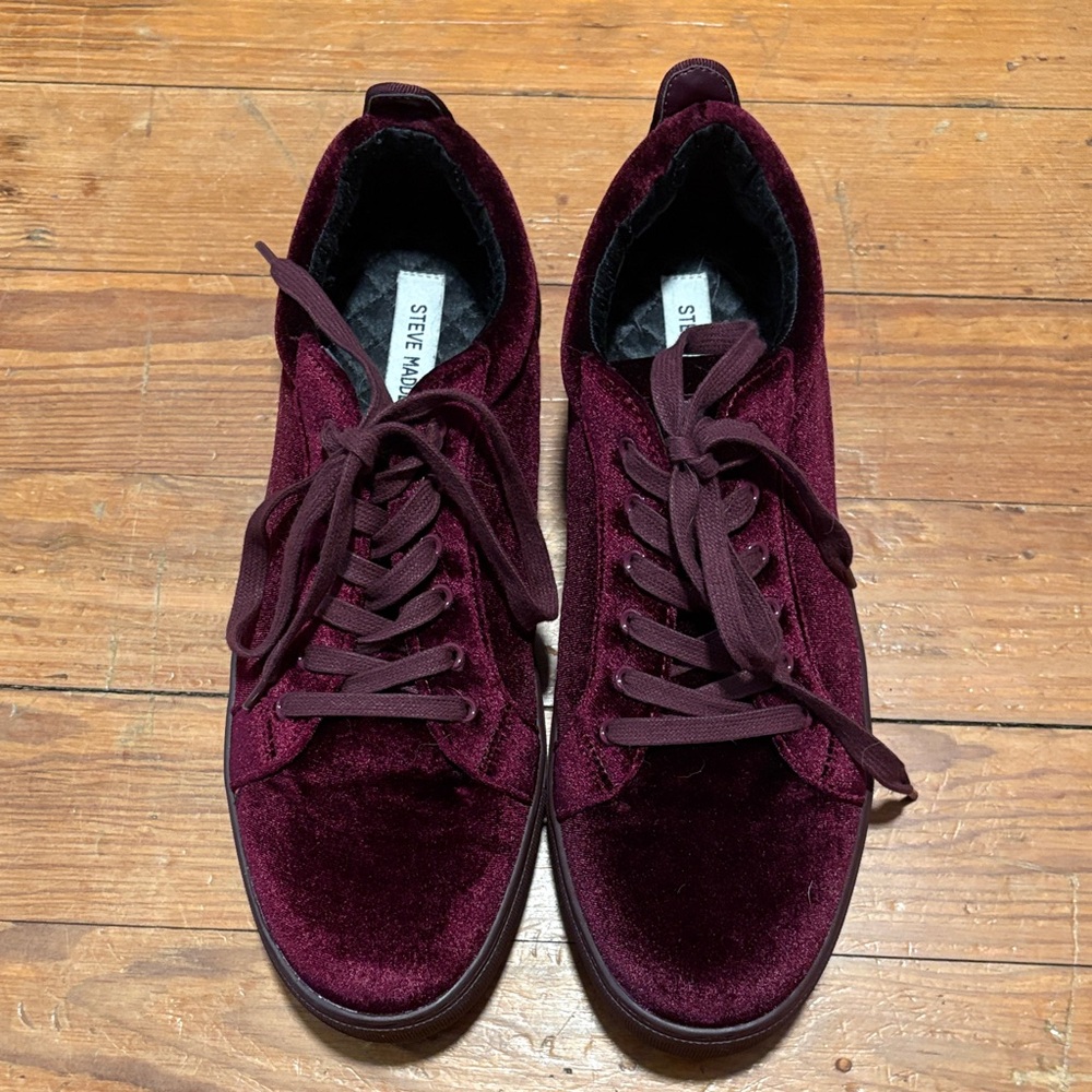 Steve Madden Velvet Sneakers Men’s 11